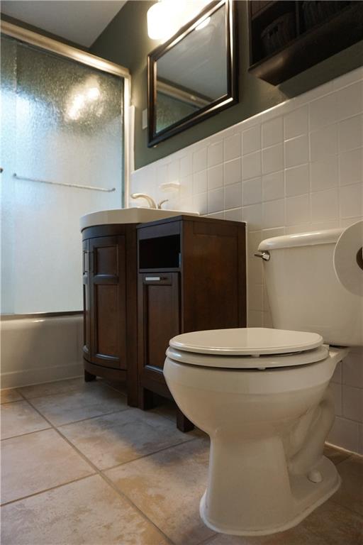 Oakland Park Second Add 2 - Residential Lease