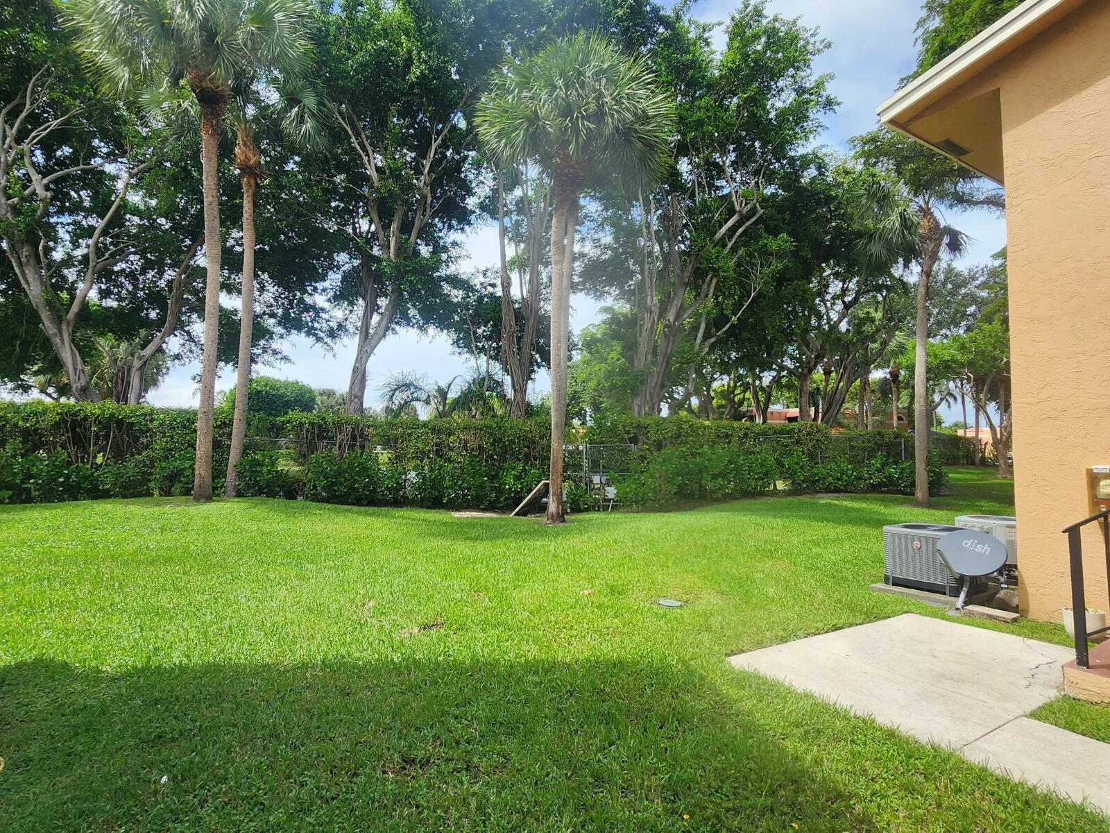 Laurels at Sherwood - Residential Lease