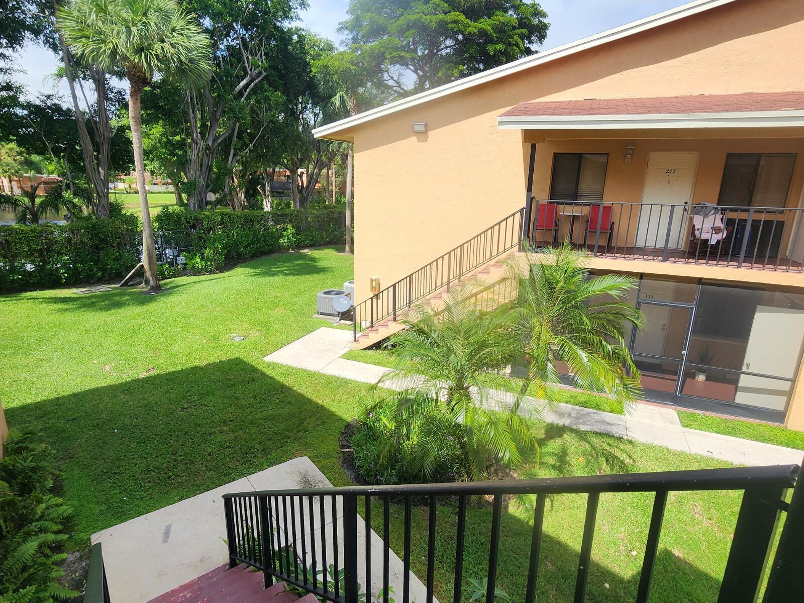 Laurels at Sherwood - Residential Lease