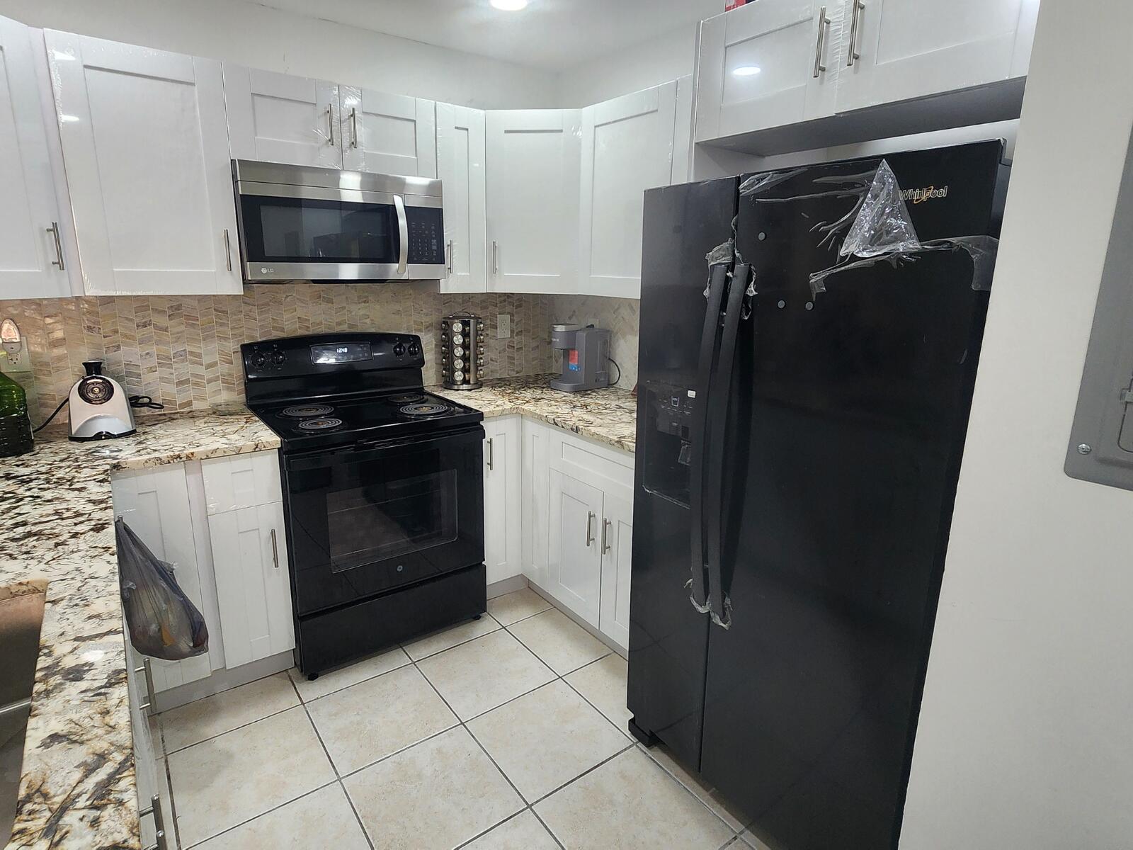 Laurels at Sherwood - Residential Lease