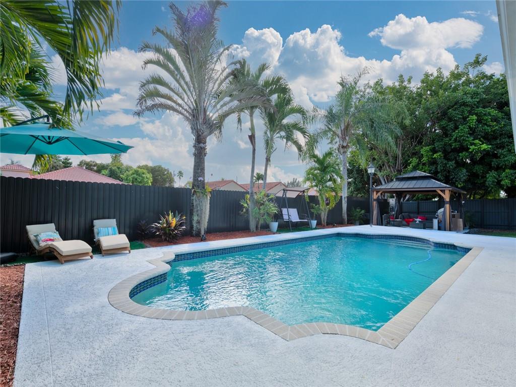 Deerwood Pt 01 - Residential