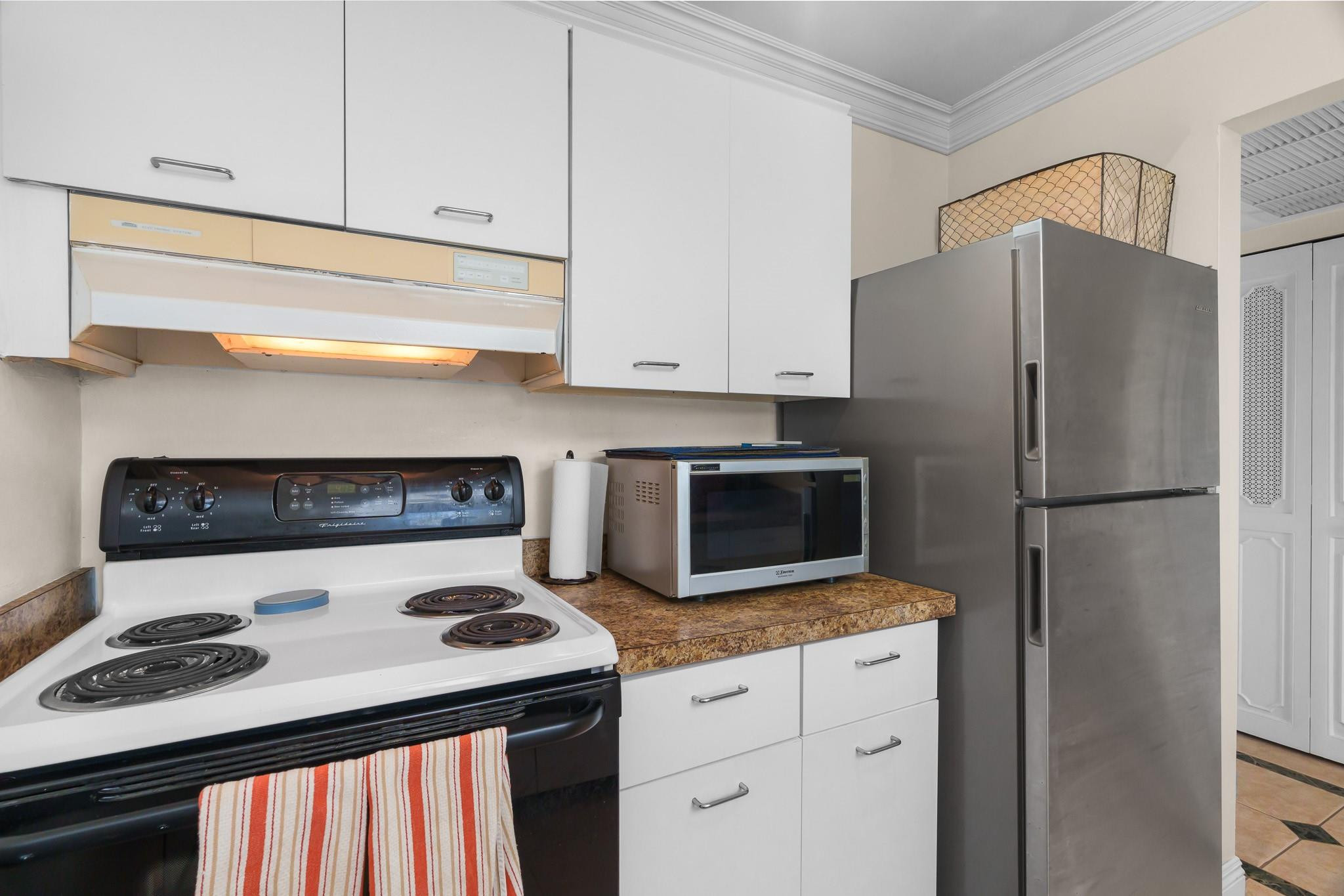 ISLAND CLUB 2 CONDO - Residential