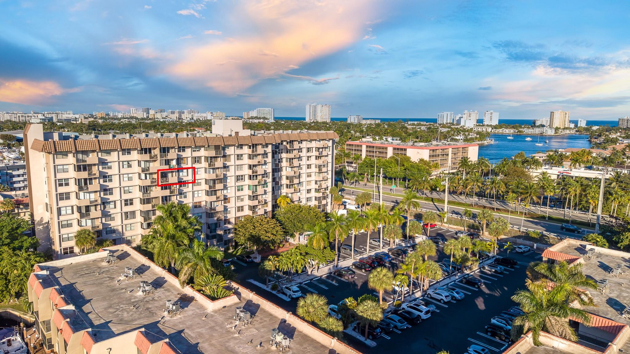 ISLAND CLUB 2 CONDO - Residential