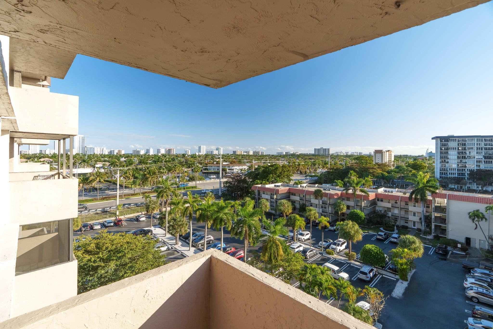 ISLAND CLUB 2 CONDO - Residential