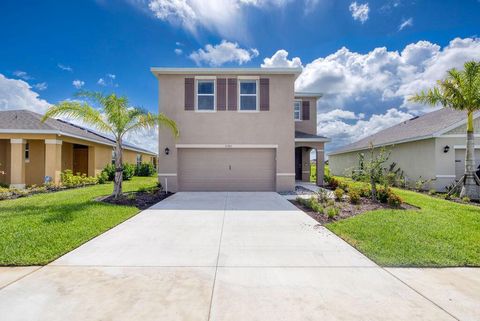 10543 SW Vasari Way Port St Lucie FL 34987