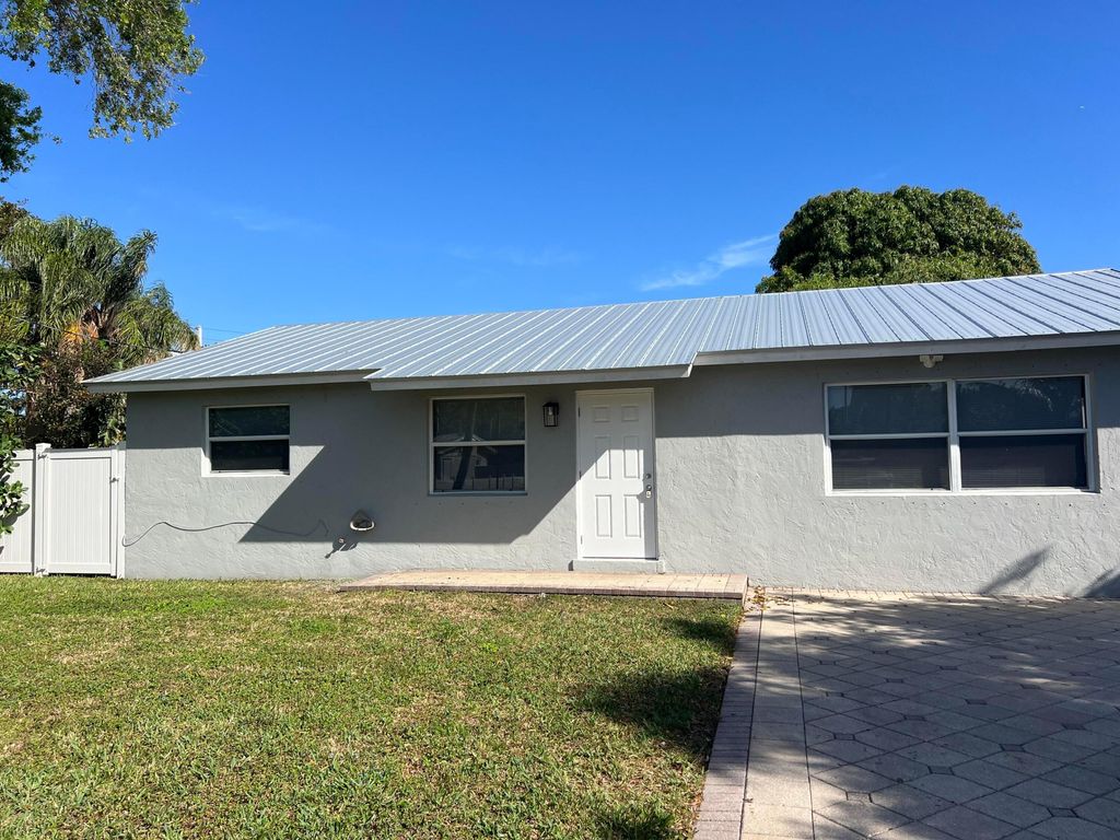 Photo of 1783 Wheeler Road, North Palm Beach, FL 33408 (MLS # R10965340)