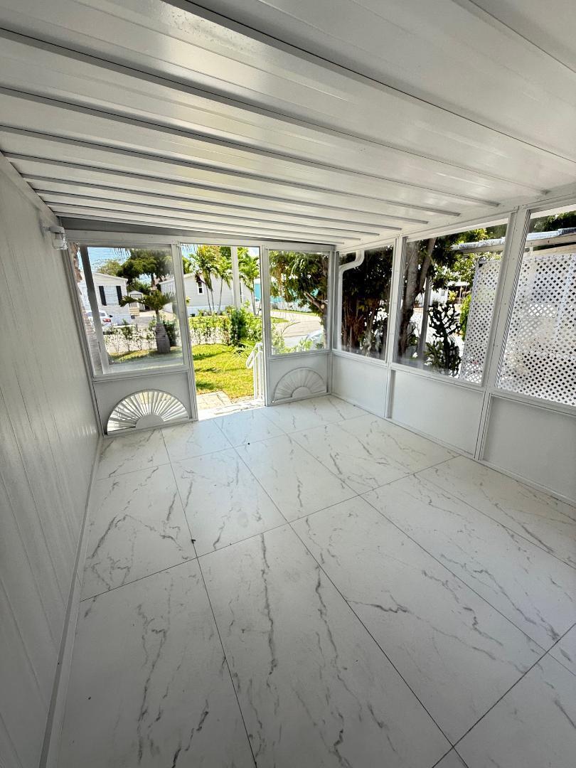 RAVENSWOOD ESTATES & MARINAS - Residential