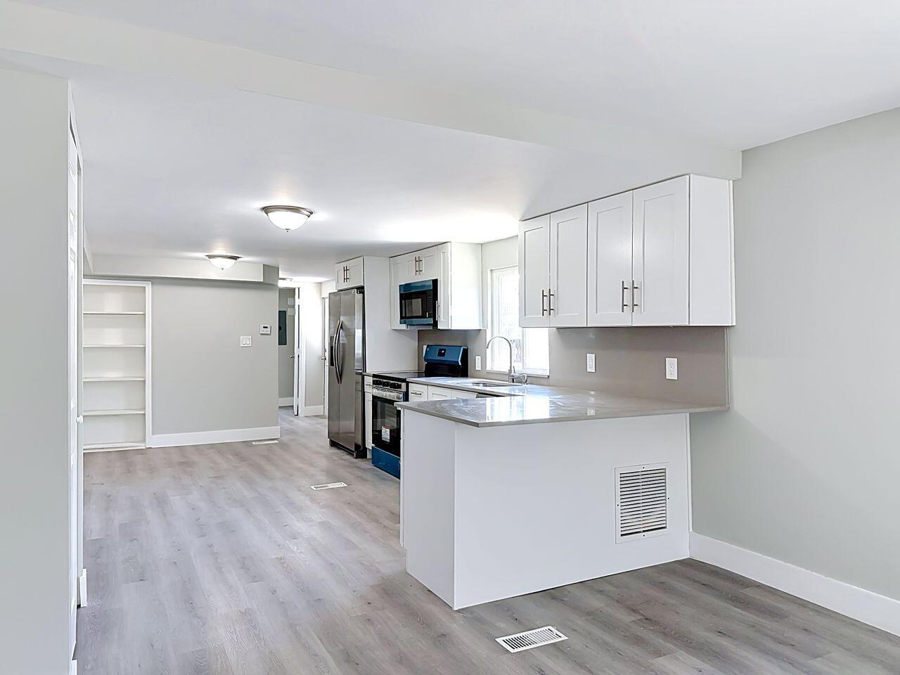 RAVENSWOOD ESTATES & MARINAS - Residential