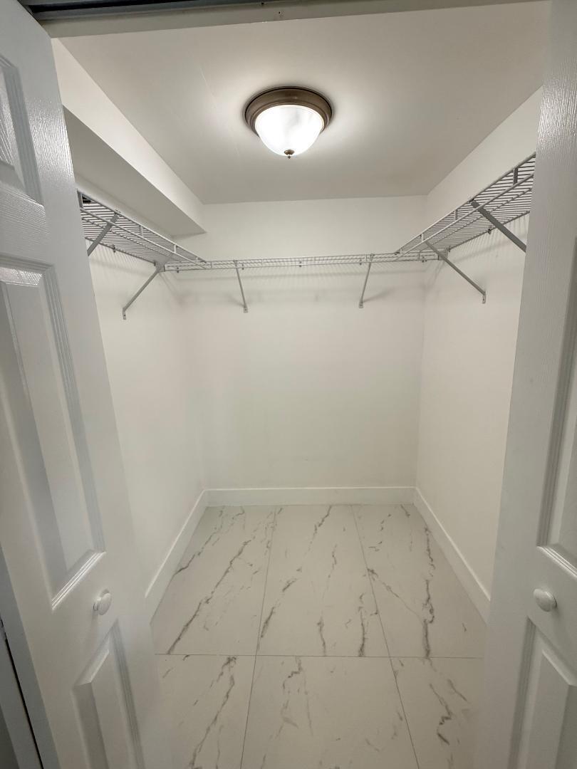 RAVENSWOOD ESTATES & MARINAS - Residential