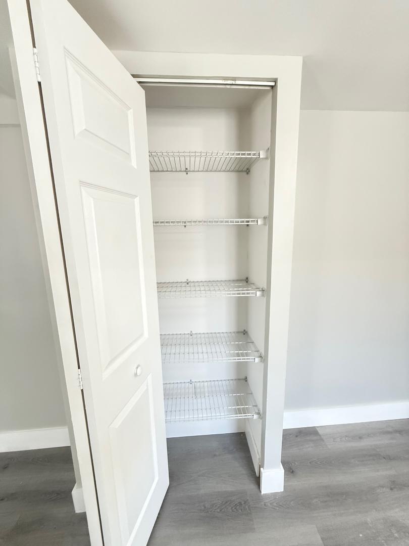 RAVENSWOOD ESTATES & MARINAS - Residential