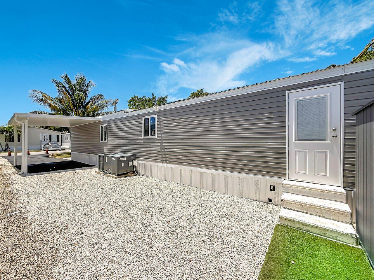 RAVENSWOOD ESTATES & MARINAS - Residential