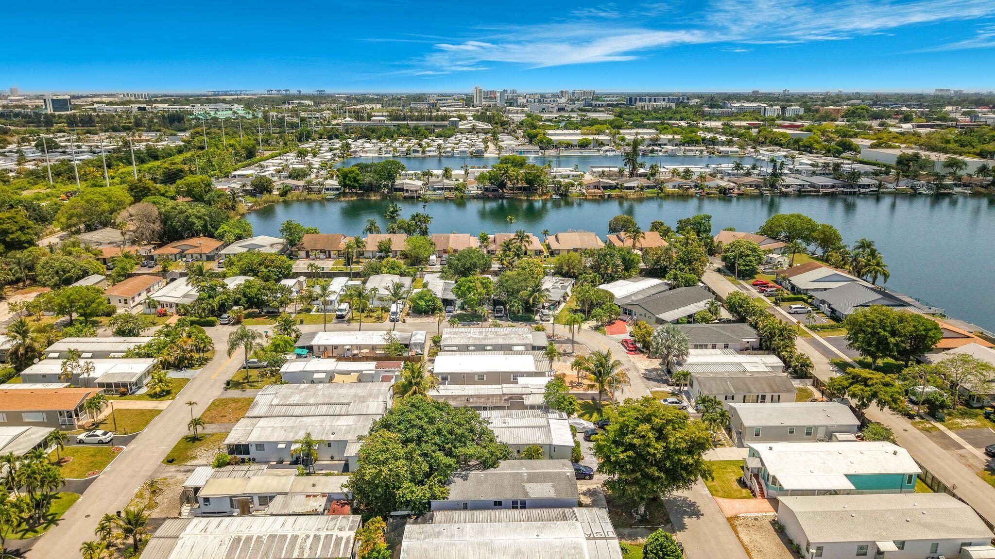 RAVENSWOOD ESTATES & MARINAS - Residential