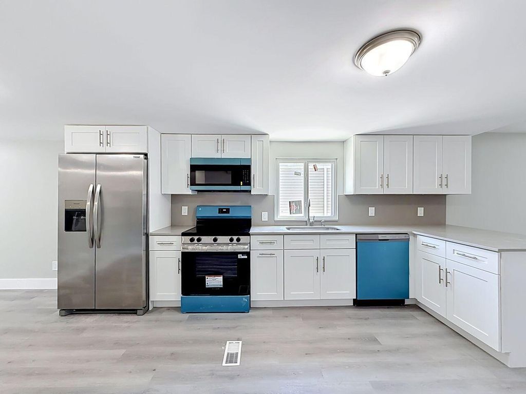 Photo of 2611 E Marina Drive, Dania Beach, FL 33312 (MLS # B26020907)