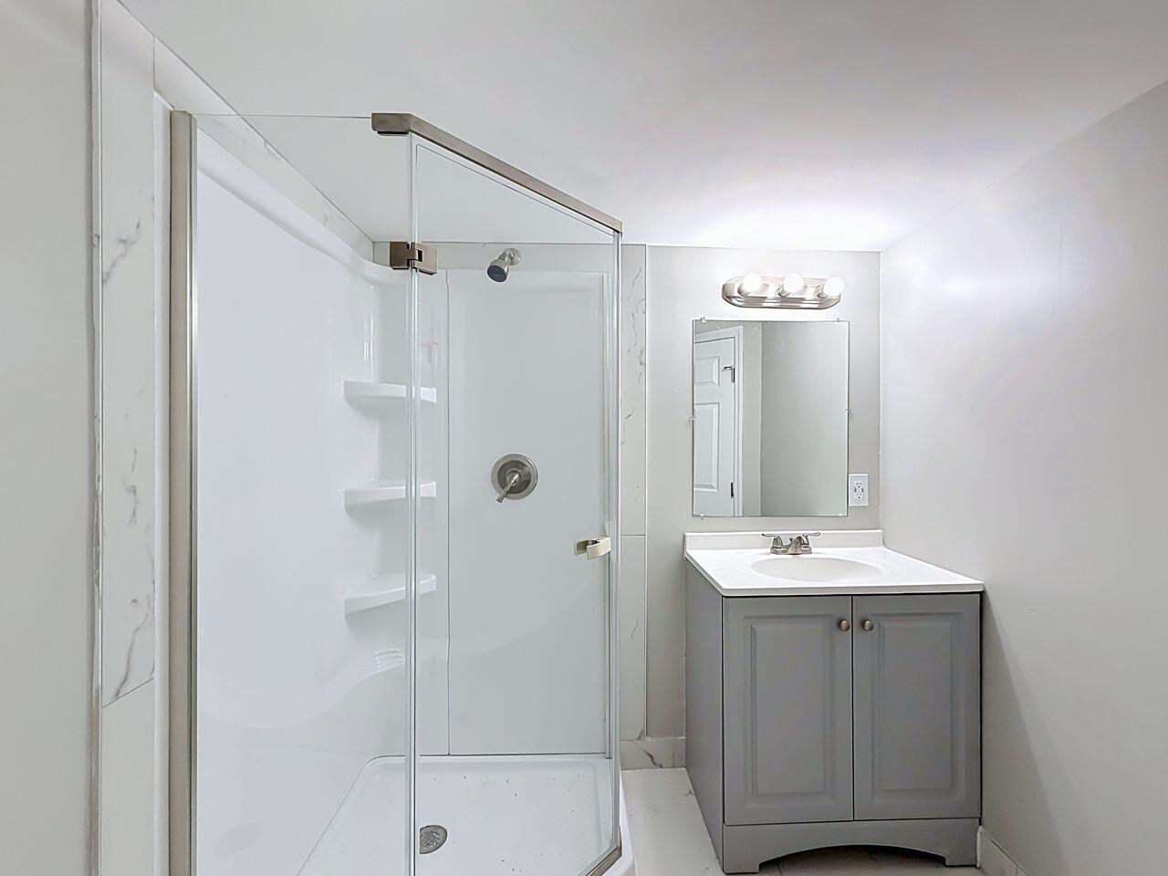 RAVENSWOOD ESTATES & MARINAS - Residential