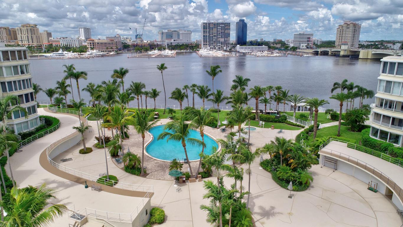 PALM BEACH TOWERS COND - Residential