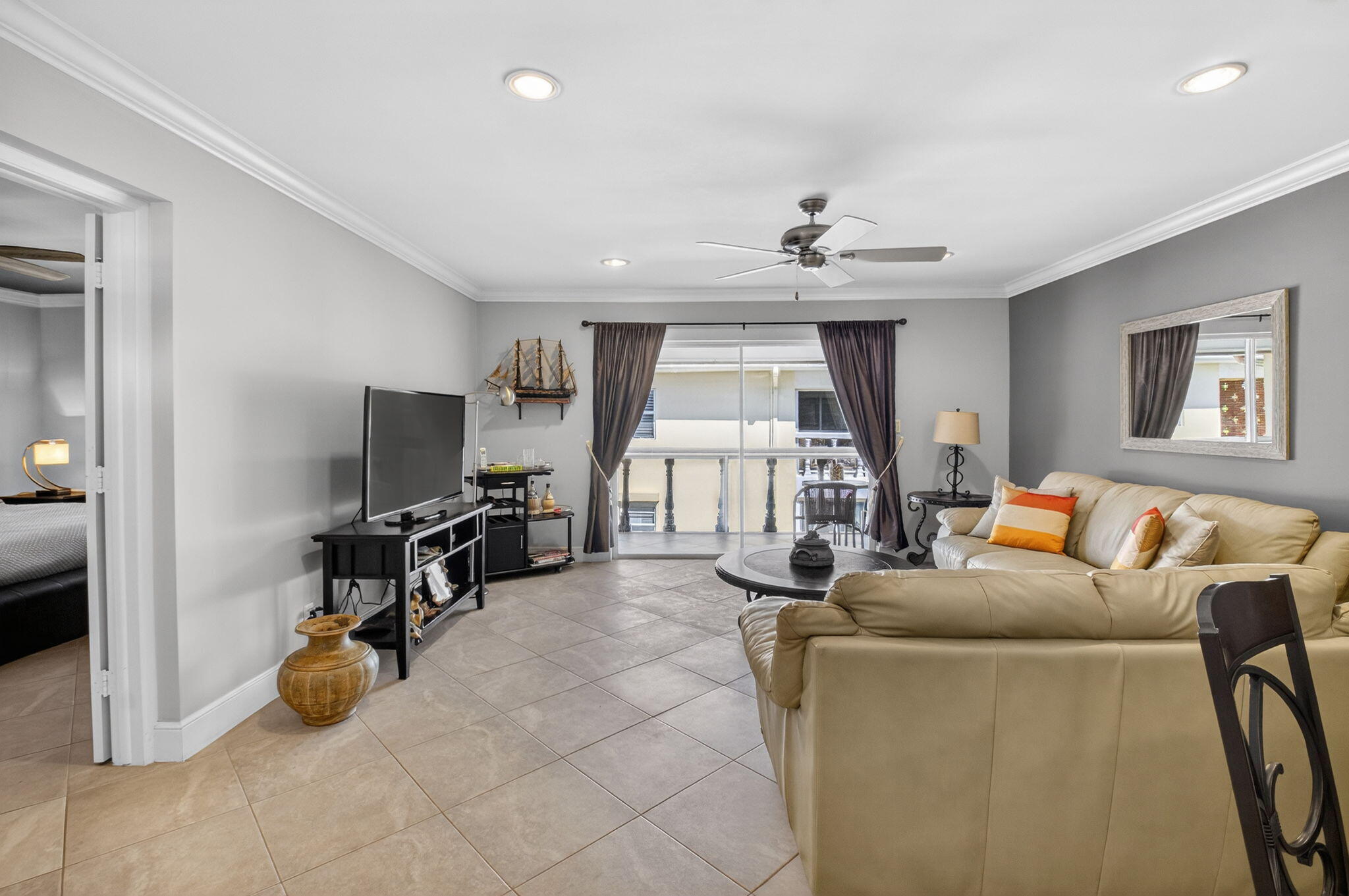 MIRAMAR GARDEN APT CONDO - Residential