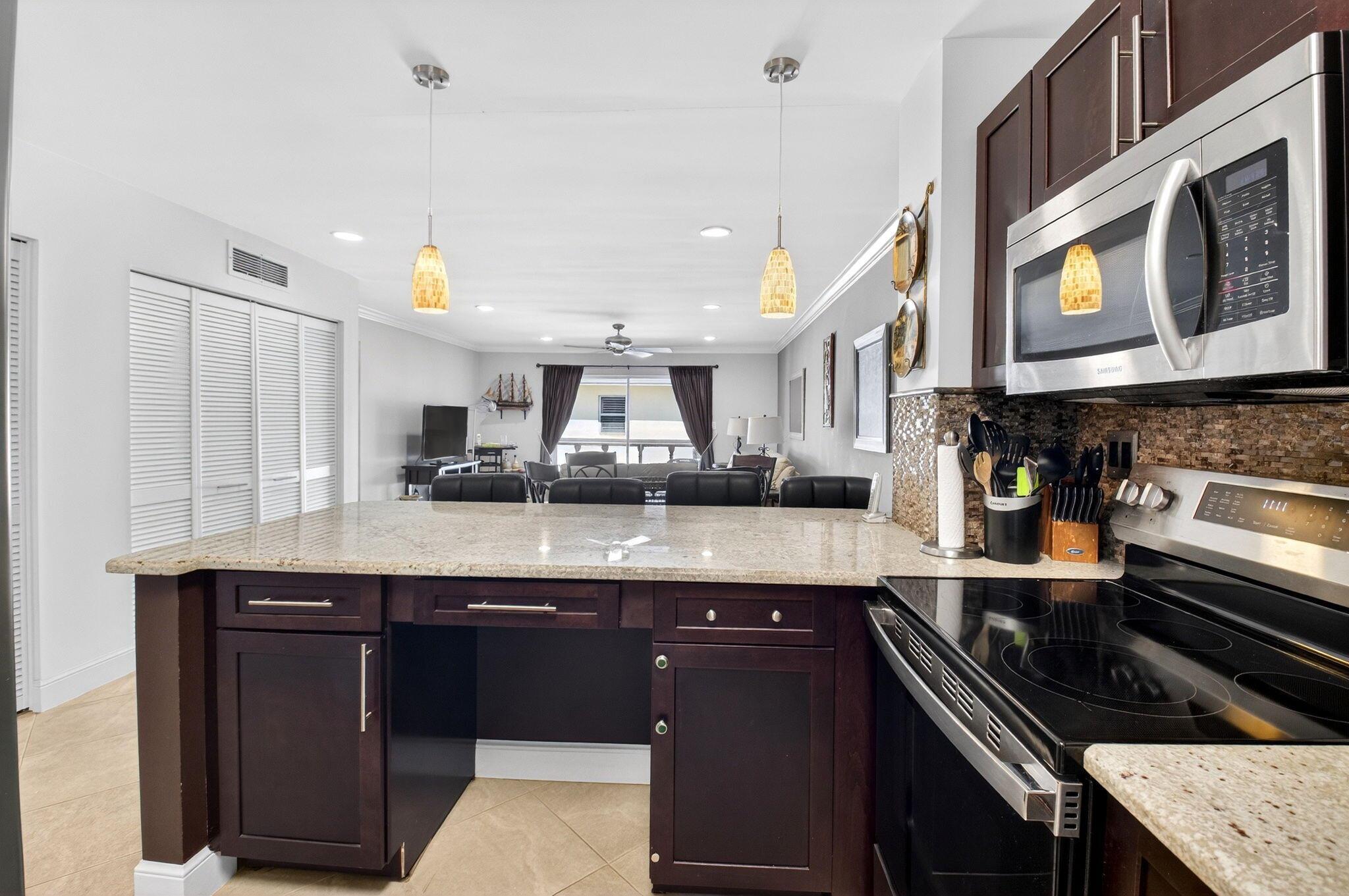 MIRAMAR GARDEN APT CONDO - Residential