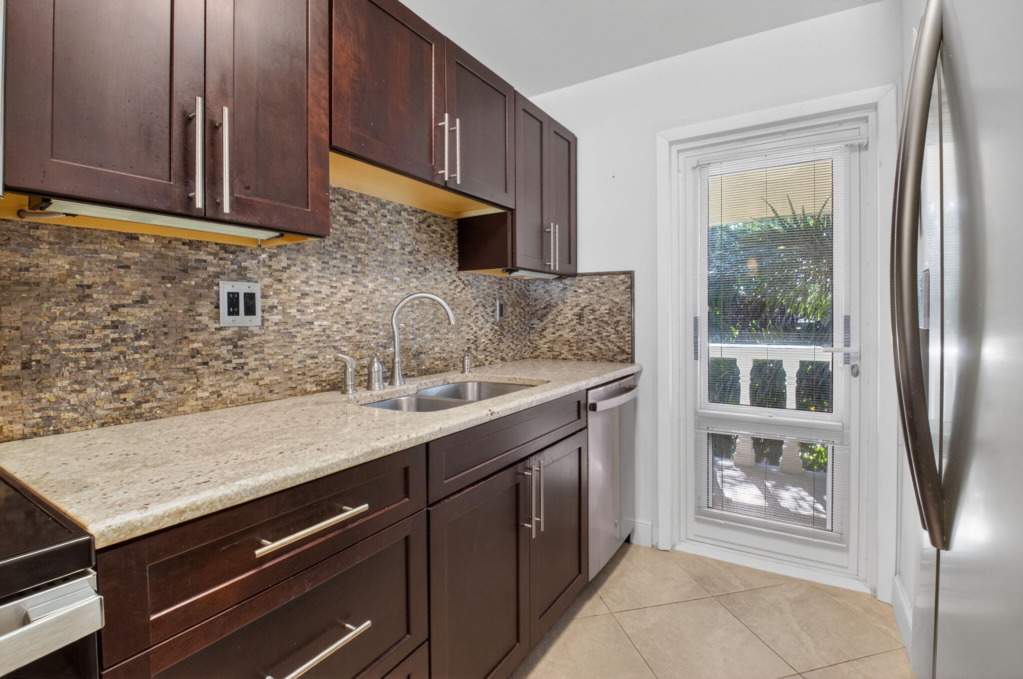 MIRAMAR GARDEN APT CONDO - Residential