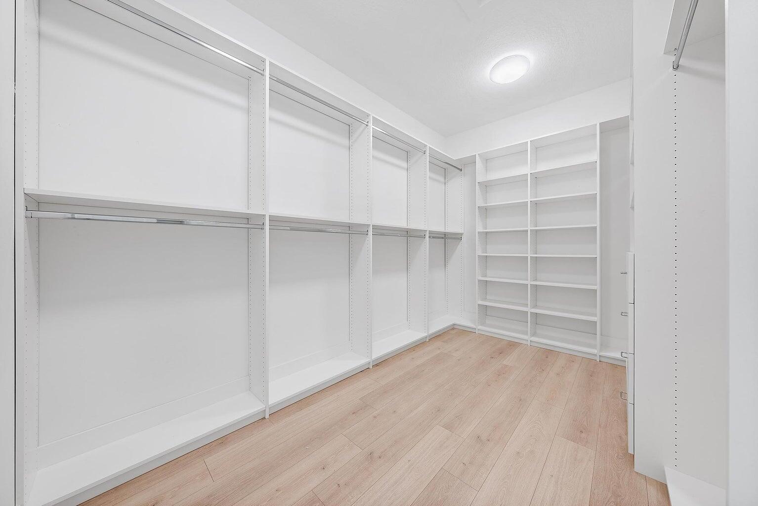 ALTON - Residential Lease