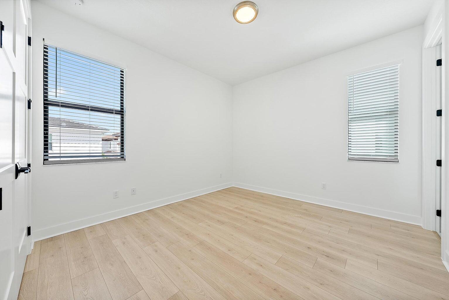 ALTON - Residential Lease