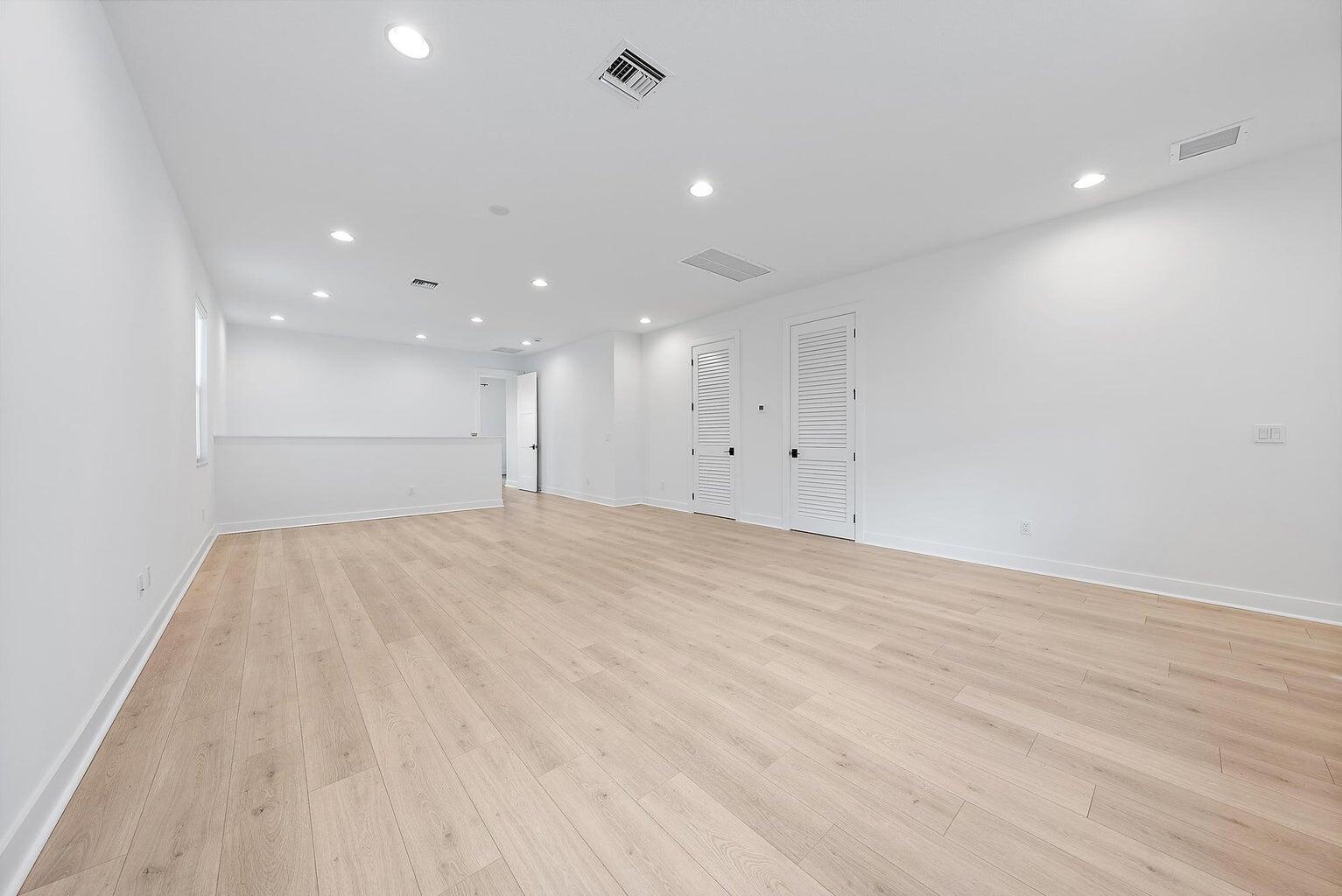 ALTON - Residential Lease