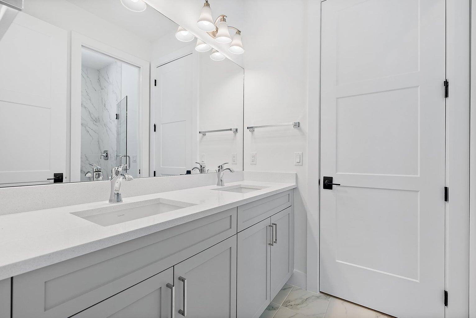 ALTON - Residential Lease