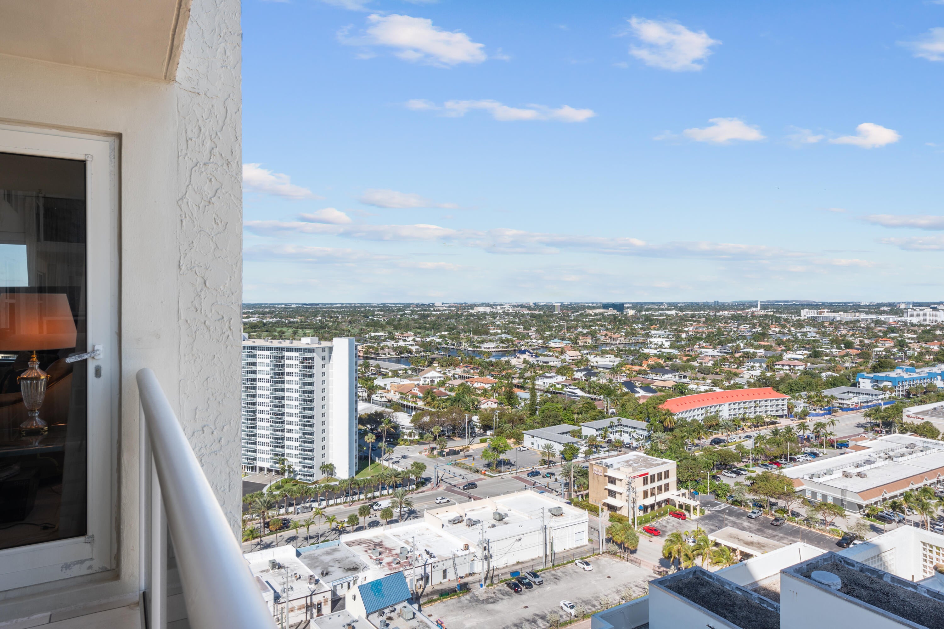 3500 GALT OCEAN Drive 2212A, Fort Lauderdale, FL, 33308/$549,000 4 3500 GALT OCEAN Drive 2212A
