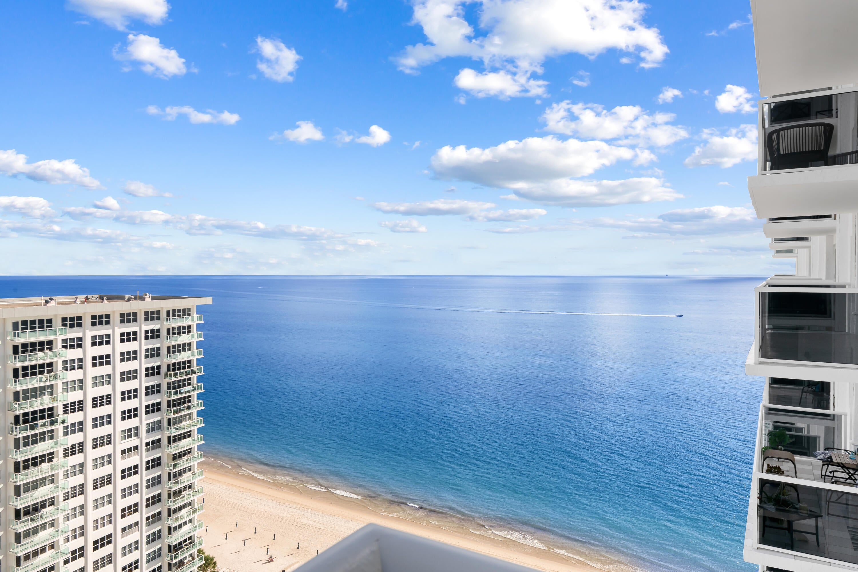 3500 GALT OCEAN Drive 2212A