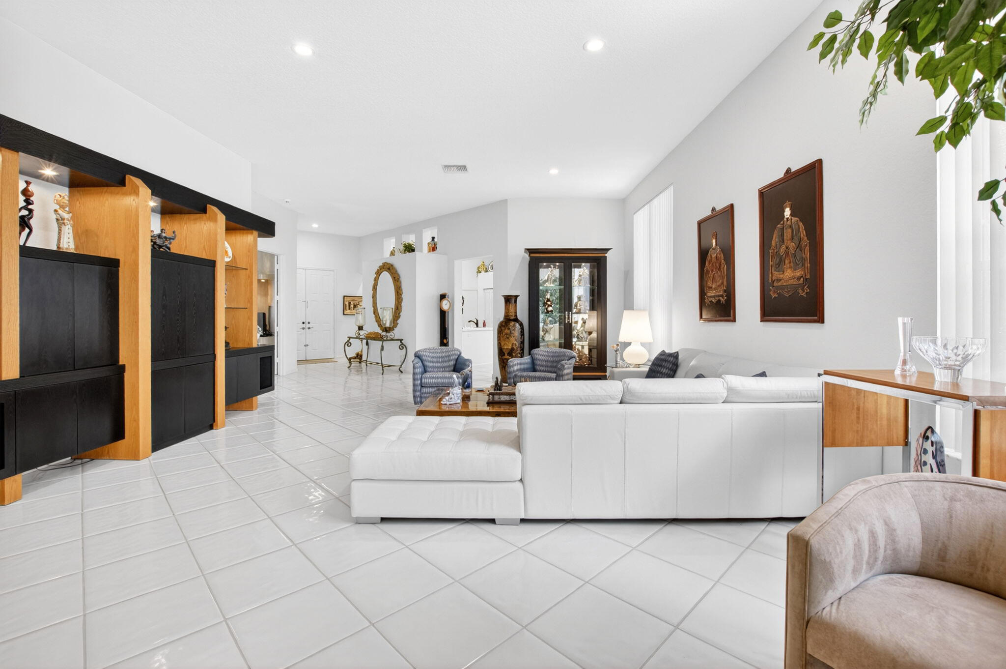 BANYANS - Residential