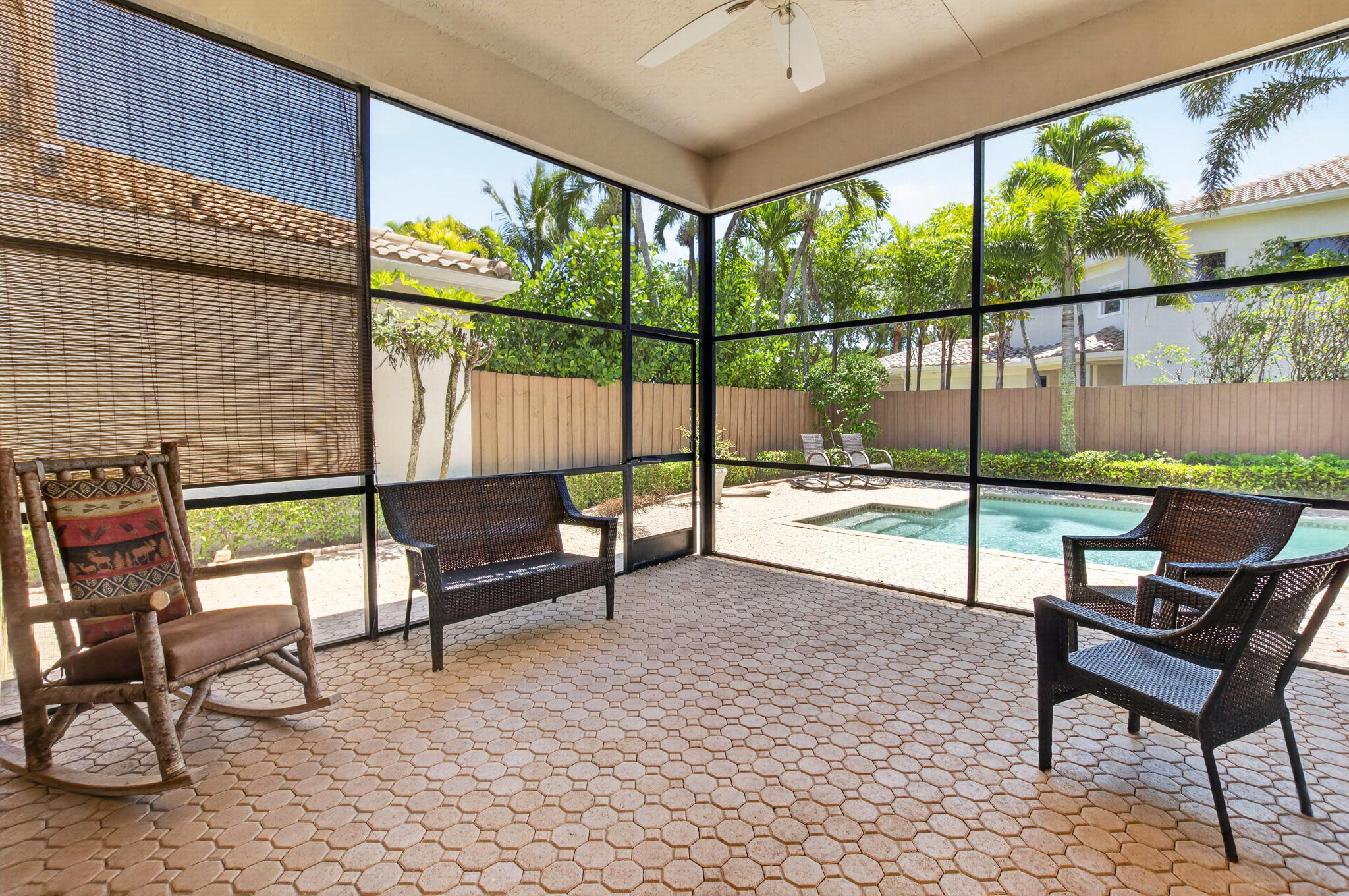 BANYANS - Residential