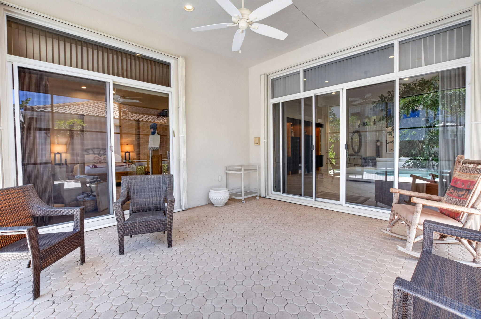 BANYANS - Residential