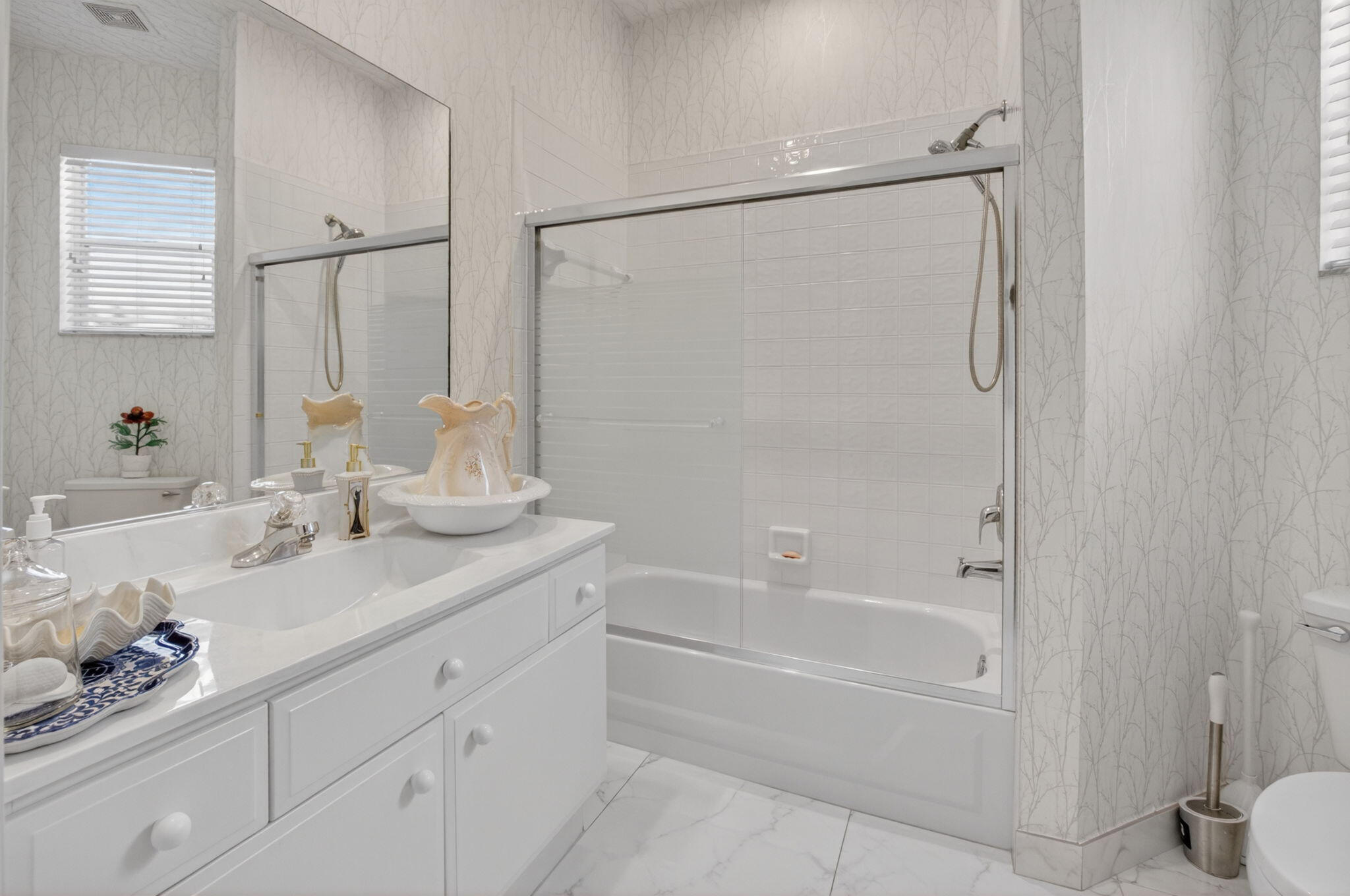 BANYANS - Residential