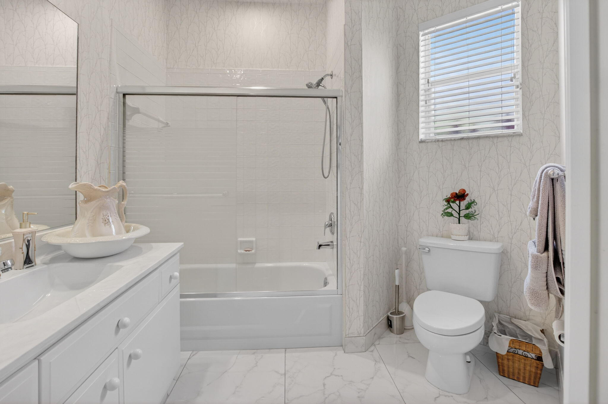 BANYANS - Residential