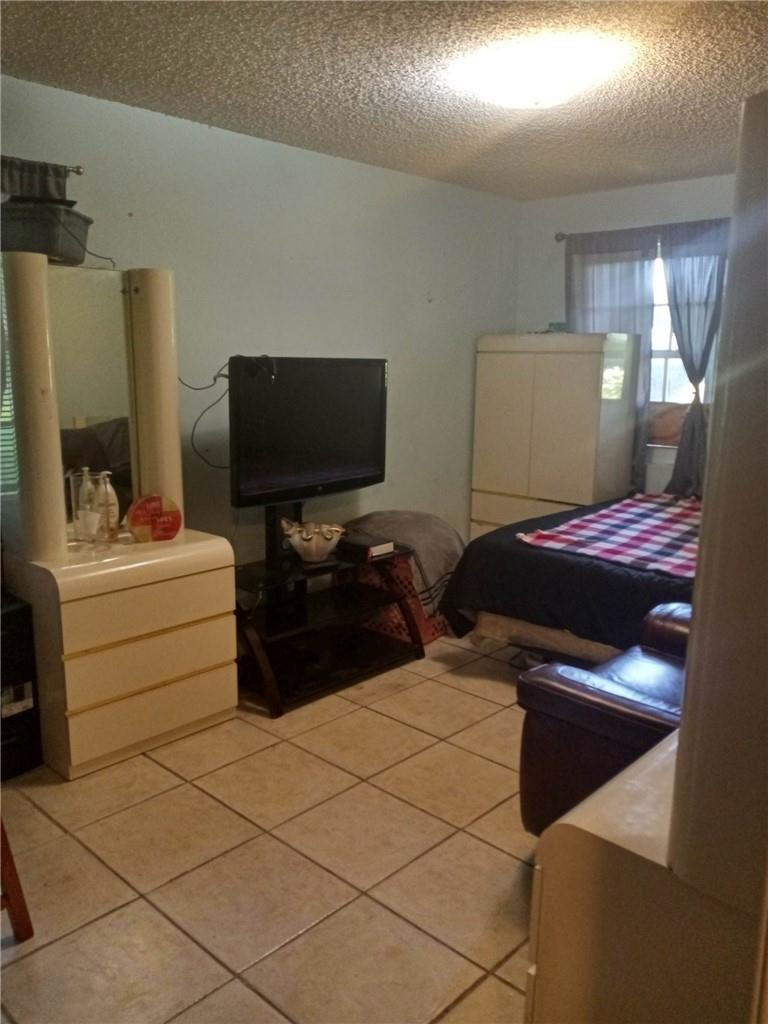 Washington Park 19-22 B - Residential