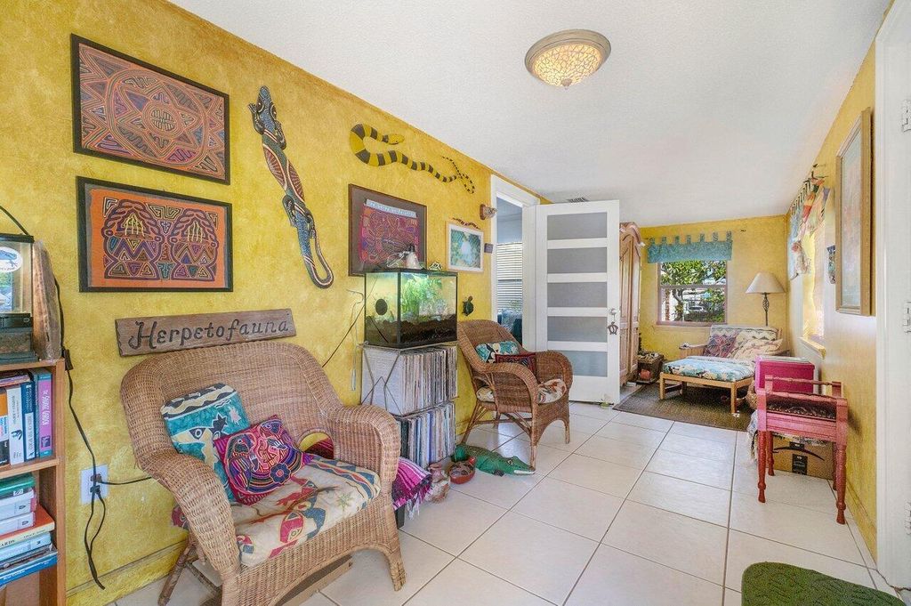 Photo of 717 N L Street, Lake Worth Beach, FL 33460 (MLS # R11108594)