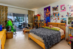 THREE HUNDRED OCEAN BLVD - Residential