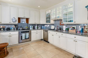 THREE HUNDRED OCEAN BLVD - Residential