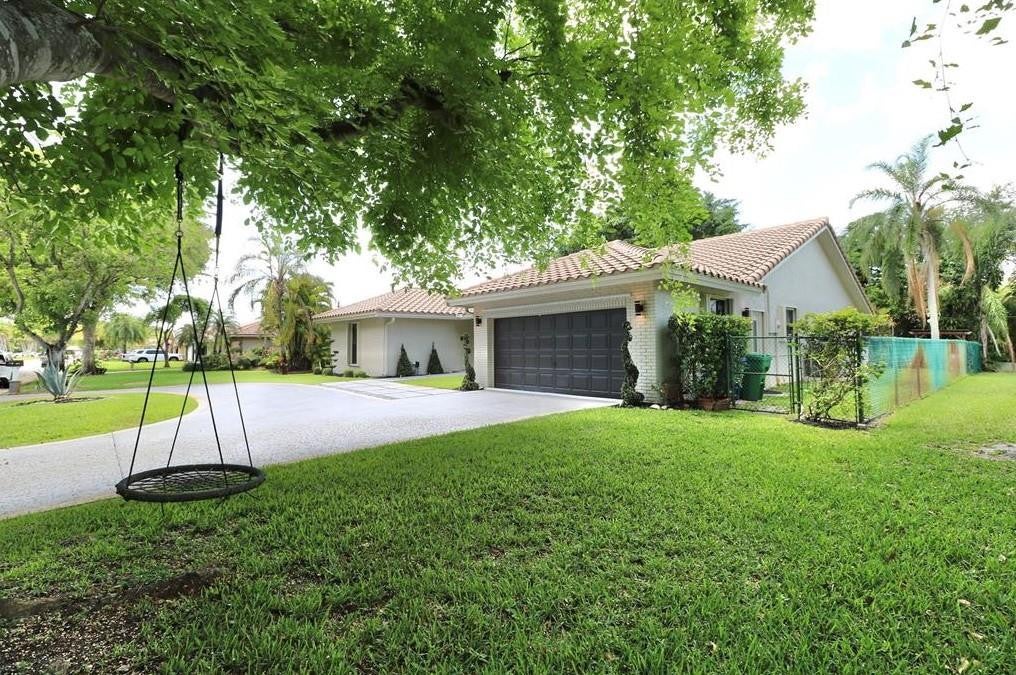 Photo of 10859 NW 14th Street, Coral Springs, FL 33071 (MLS # F10535931)