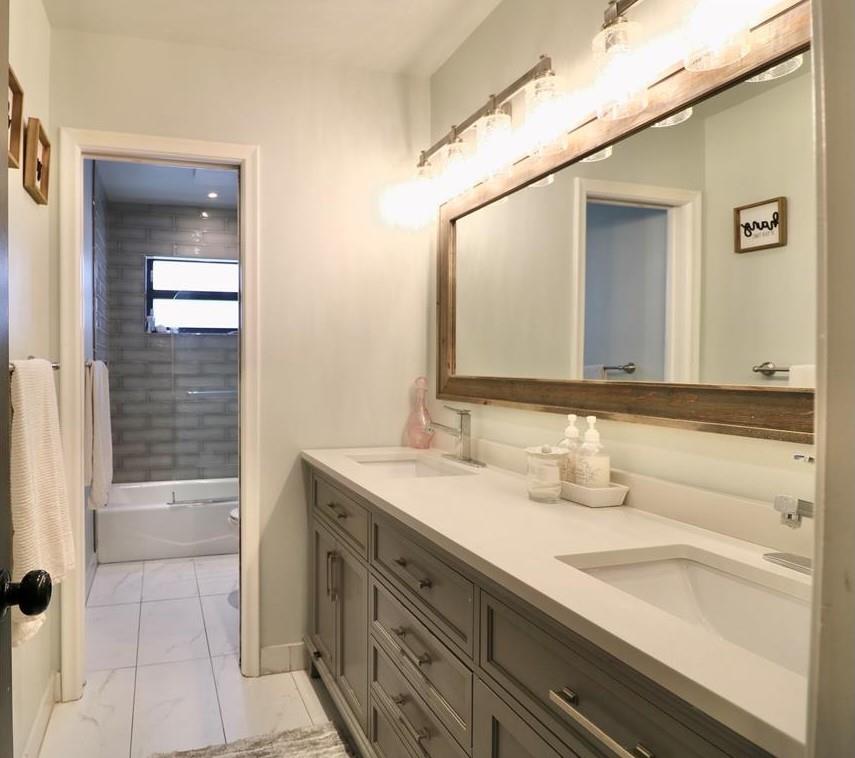 Pine Landing 113-42 B - Residential Lease