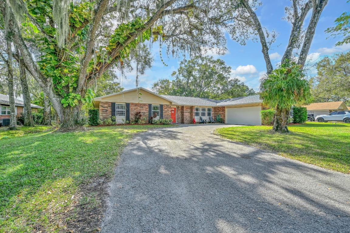 TWELVE OAKS ESTATES - Residential
