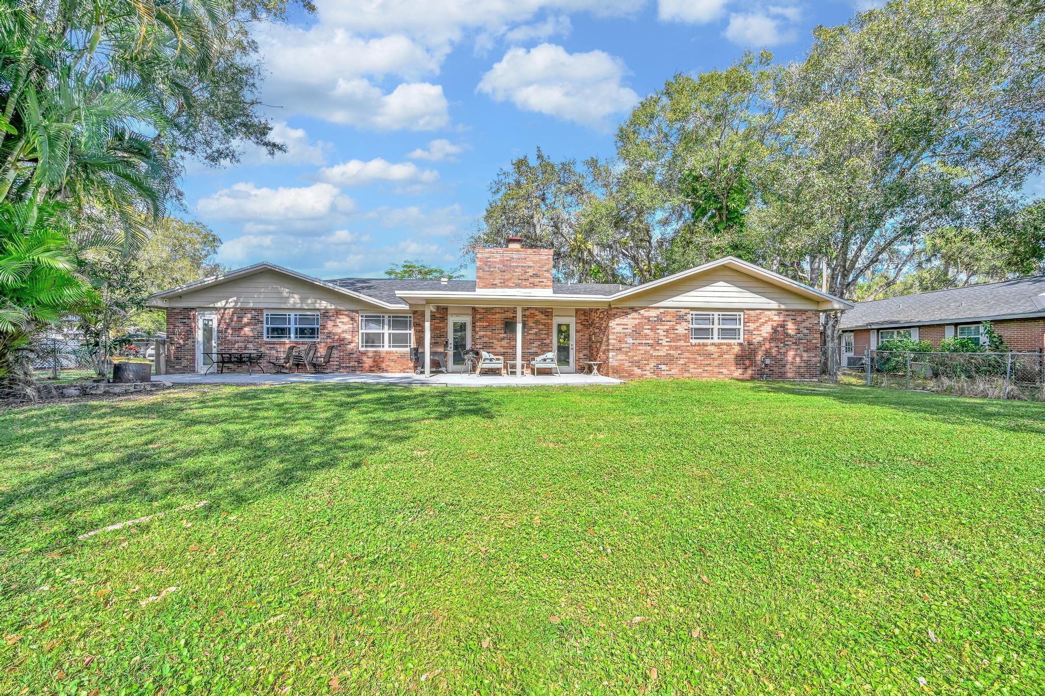 TWELVE OAKS ESTATES - Residential