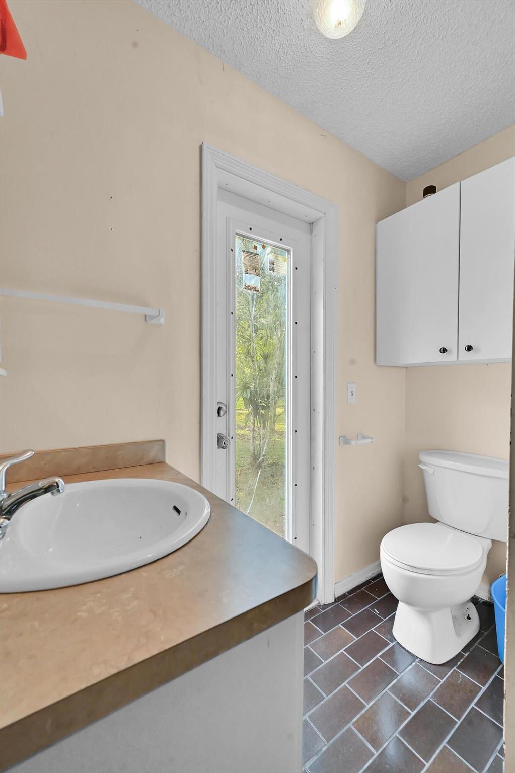 TWELVE OAKS ESTATES - Residential