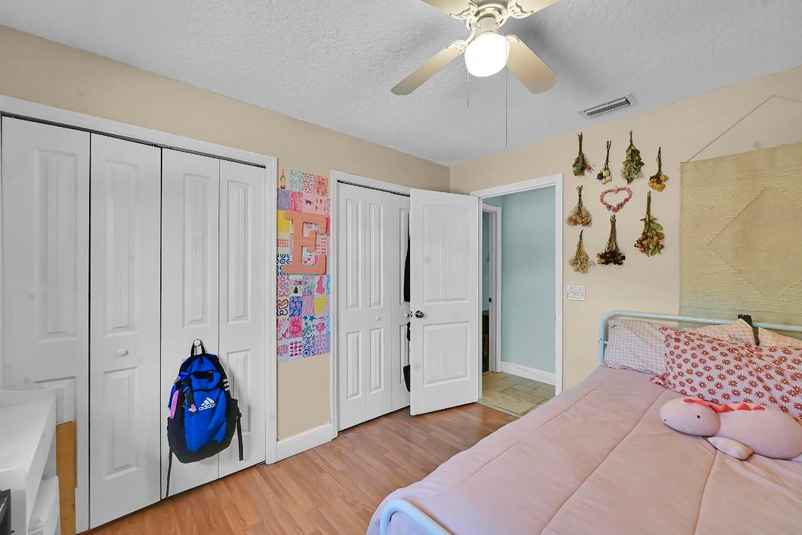 TWELVE OAKS ESTATES - Residential