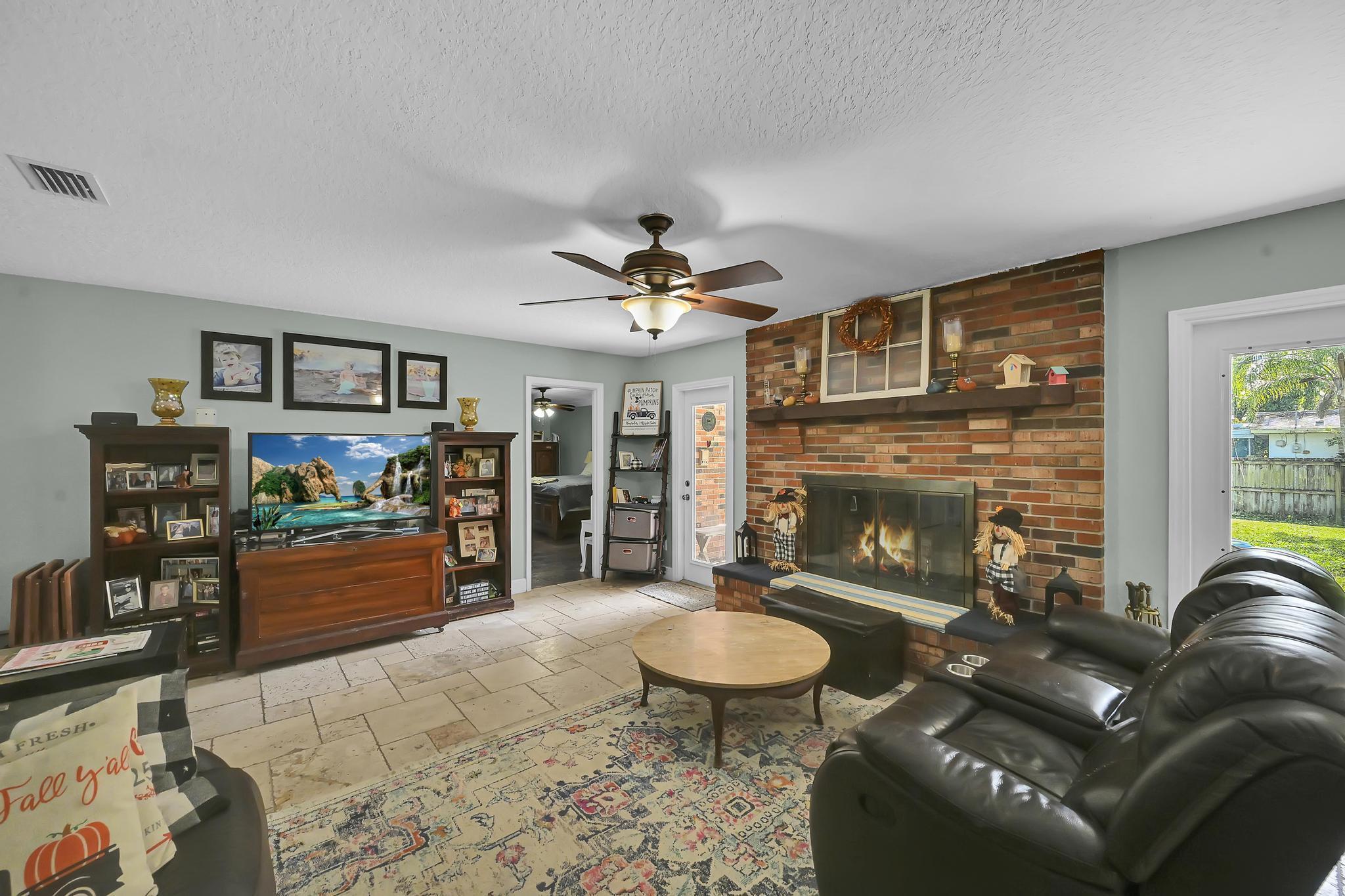 TWELVE OAKS ESTATES - Residential