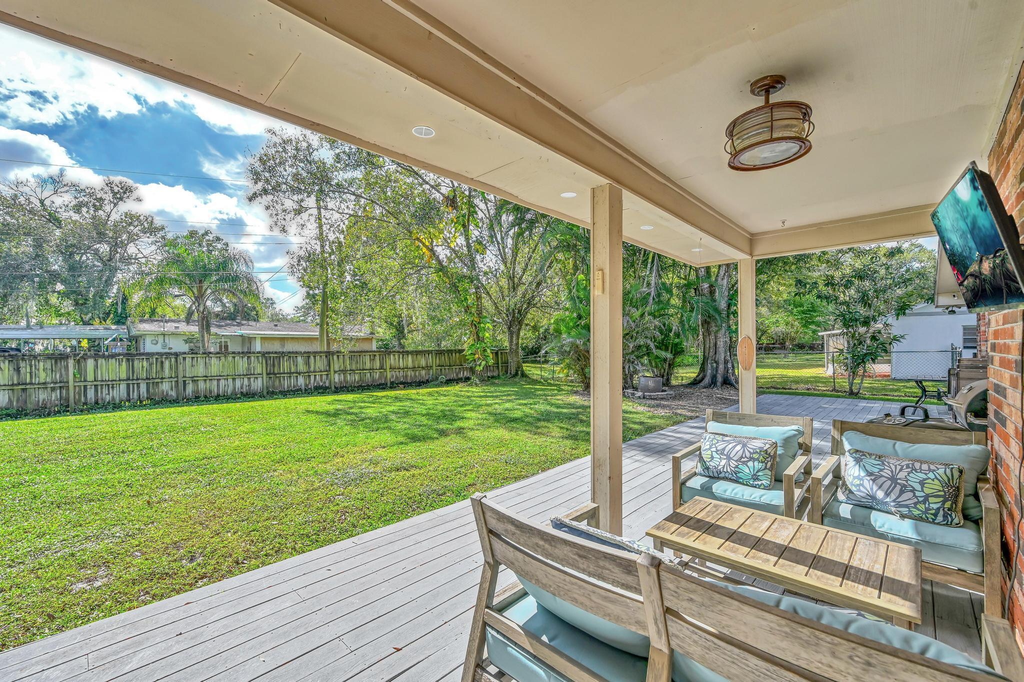 TWELVE OAKS ESTATES - Residential