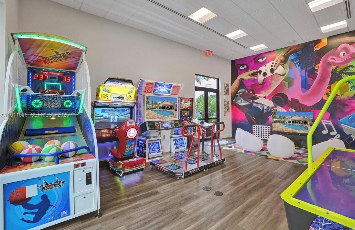 Boca Woods Country Club 0 - Residential