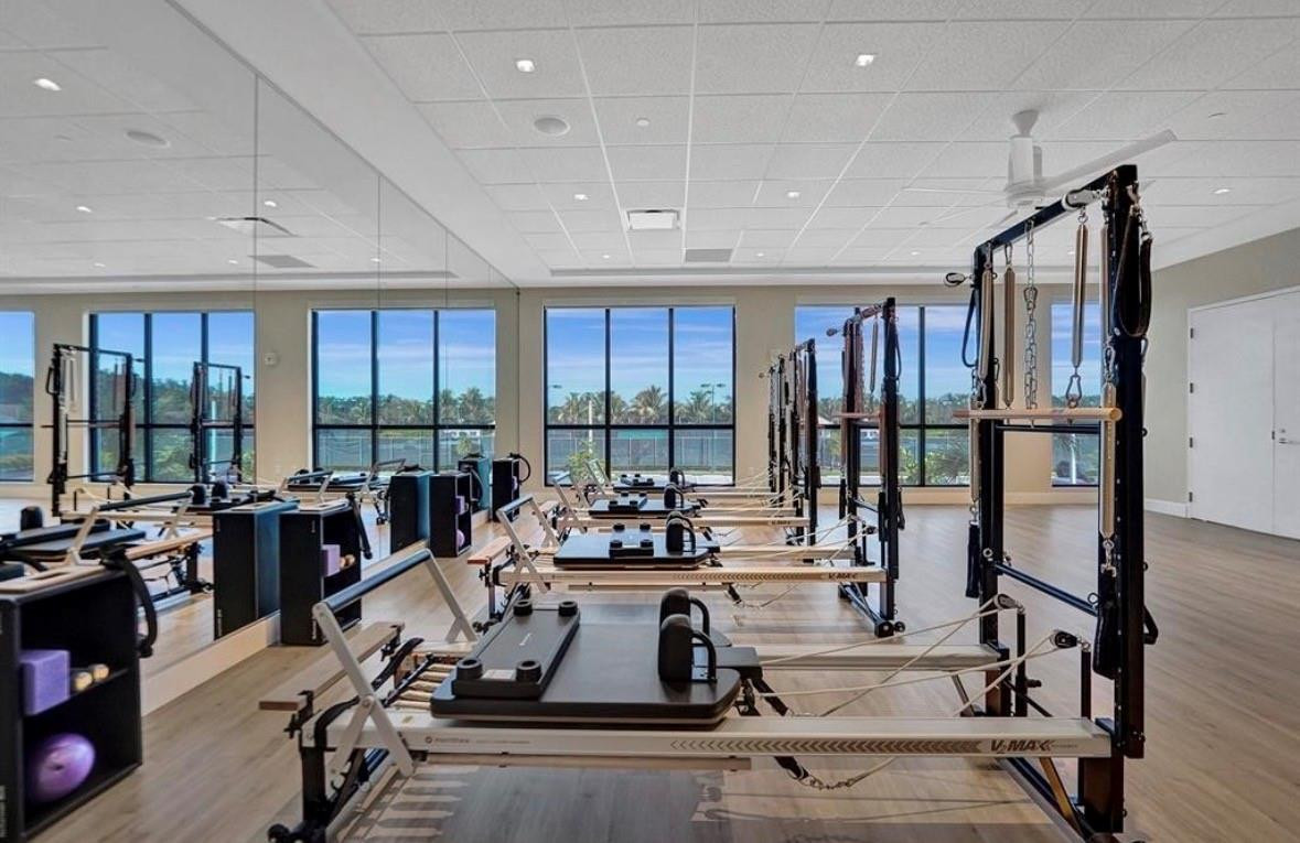 Boca Woods Country Club 0 - Residential