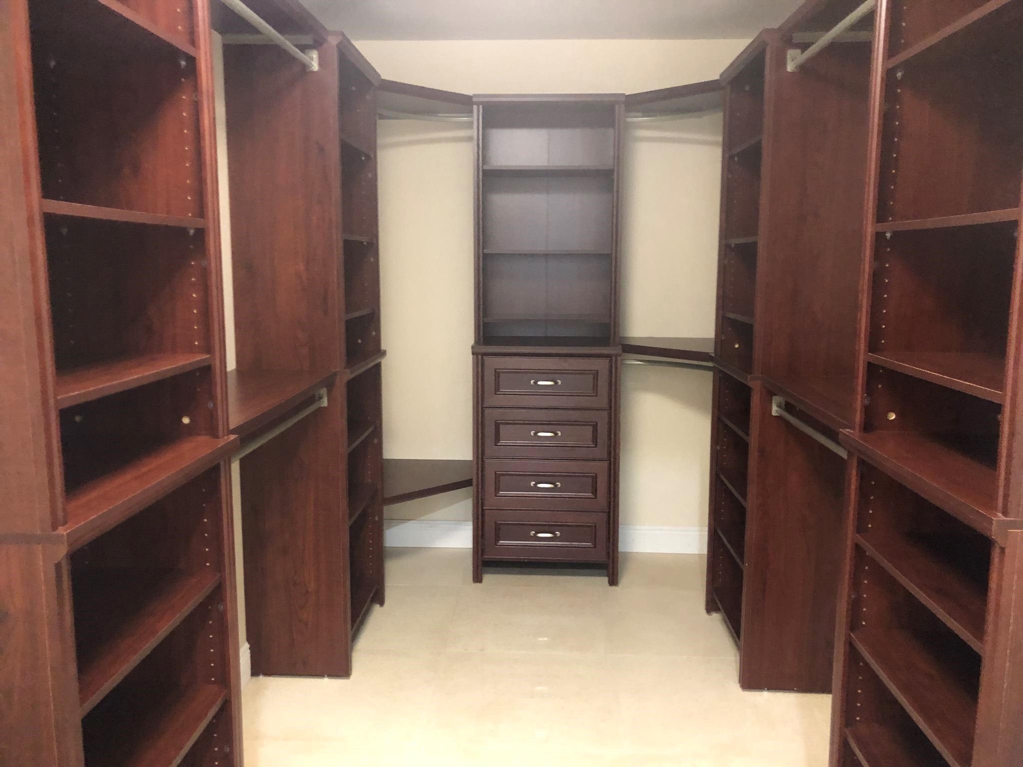 RIVIERA - Residential Lease