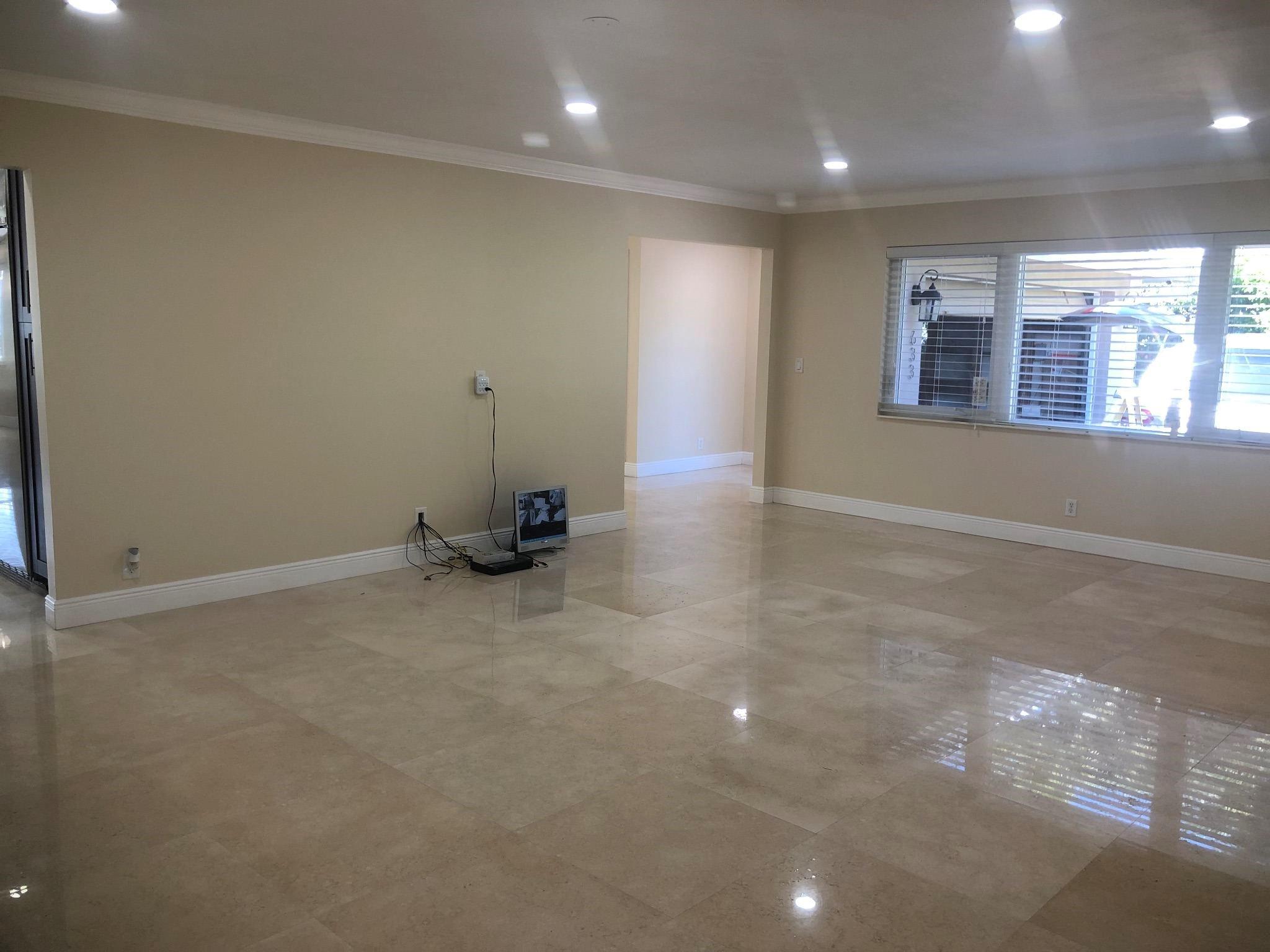 RIVIERA - Residential Lease