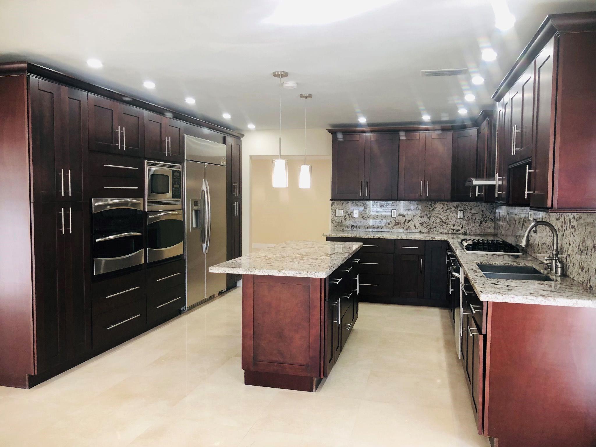 RIVIERA - Residential Lease